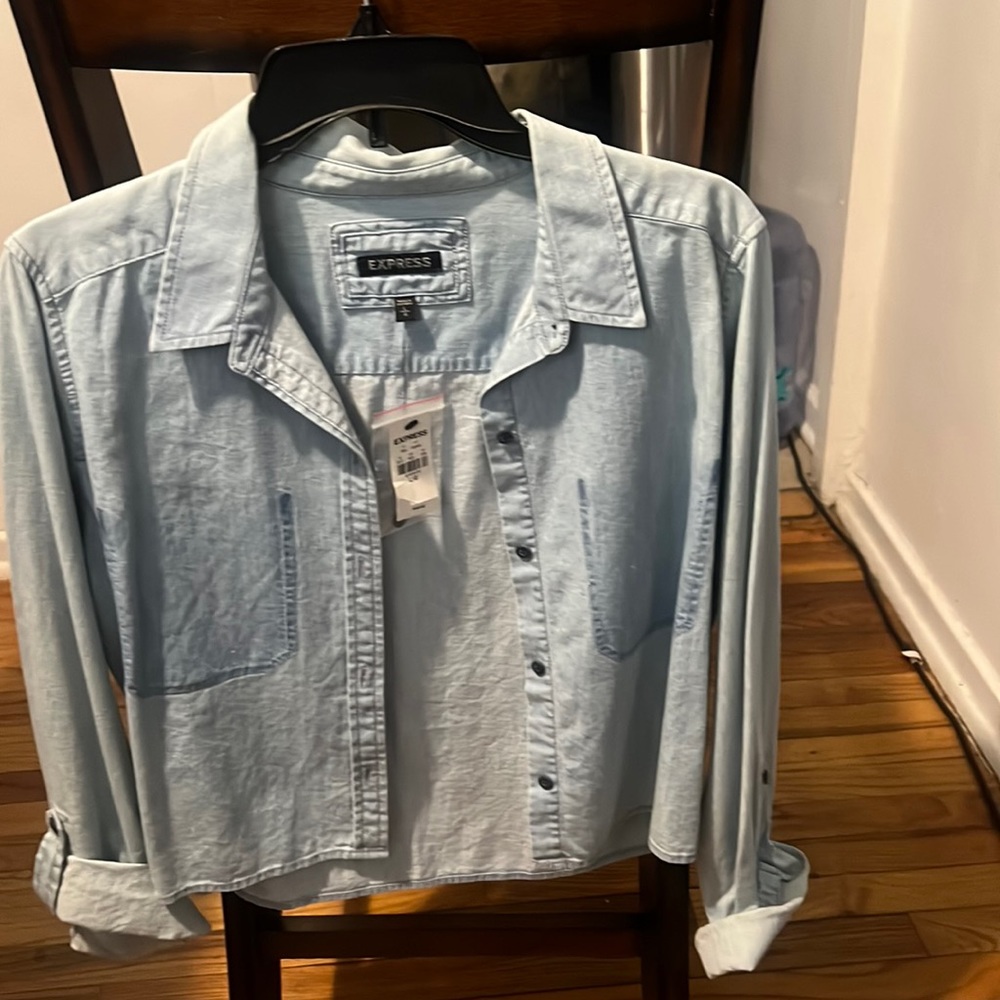 Woman blue denim crop top bottom up size L by express
